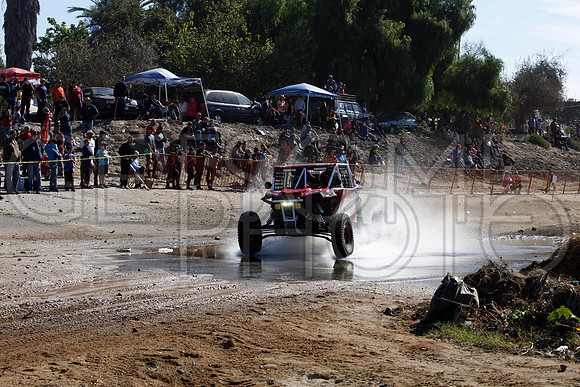 1857_18B1K_getsomephoto_235652