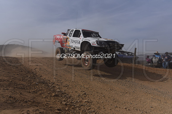701f_111821_21B1K_GETSOMEphoto_3185