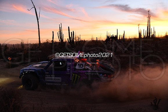 10_111821_21B1K_GETSOMEphoto_1894