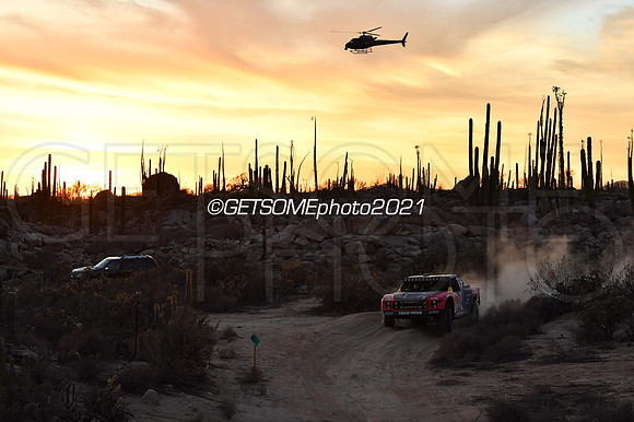 7_111821_21B1K_GETSOMEphoto_1475