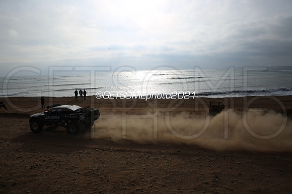 3L_111821_21B1K_GETSOMEphoto_2113