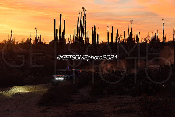 10_111821_21B1K_GETSOMEphoto_1512
