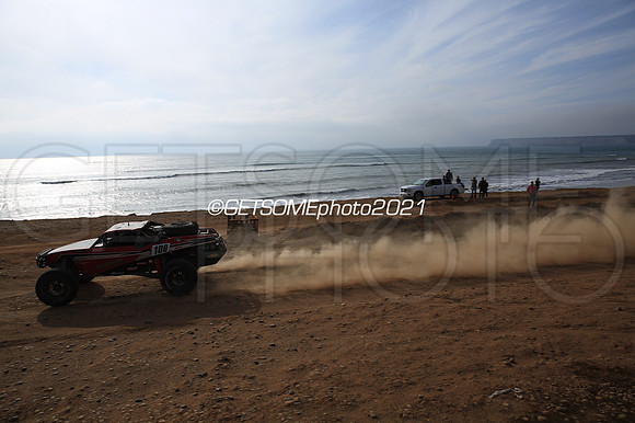 100_111821_21B1K_GETSOMEphoto_2132
