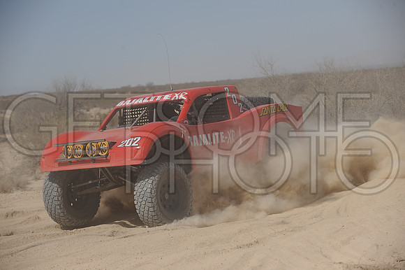 202_16SF250_GETSOMEphoto_67072