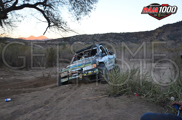 301_15Baja1000_GETSOMEphoto_56330